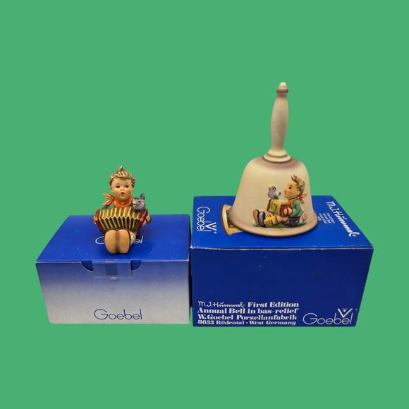 #110 Hummel TMK-5 Let's Sing Boy Figurine & 1st Ed. 1978 bas-relief Goebel Bell - Picture 16 of 16